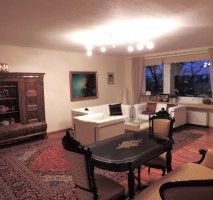 Großzügige 5‑Zimmer‑Wohnung in zentraler, ruhiger Lage mit Süd‑West‑Balkon und Fördeblick